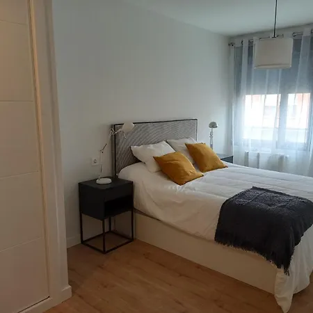 Sueve, Apartamento Con Piscina En * לאנס
