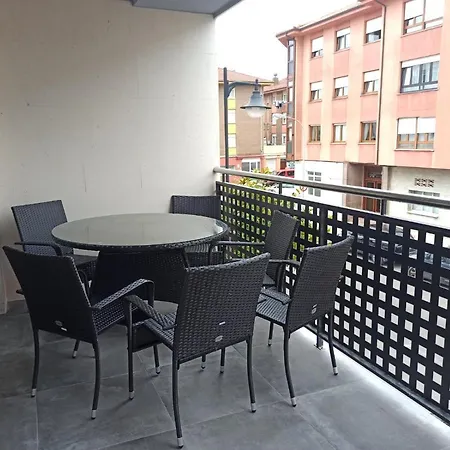 Sueve, Apartamento Con Piscina En *